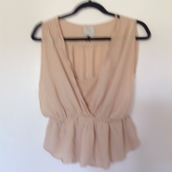 Tops - Anthropology- Beautiful cream top